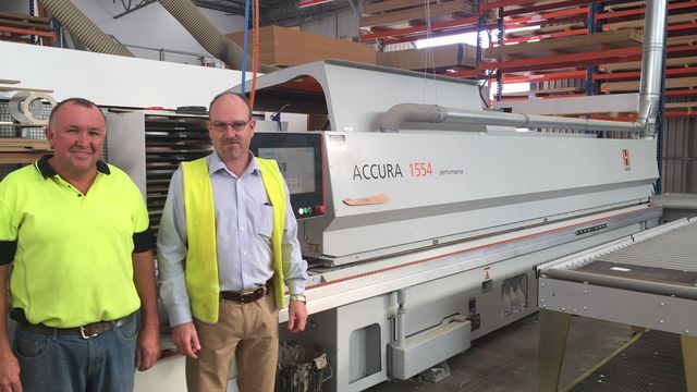 HOLZHER reference customer Timberline in Australia with ACCURA edge banding machine