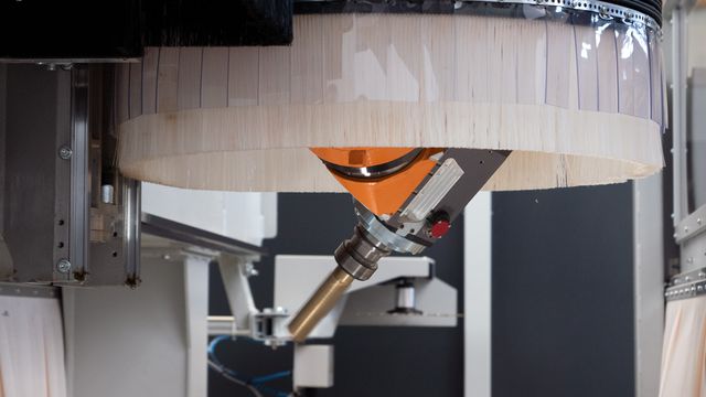 Drilling, sawing, cutting, grooving – the PRO-MASTER machining head Drilling, sawing, cutting, grooving – the PRO-MASTER machining head